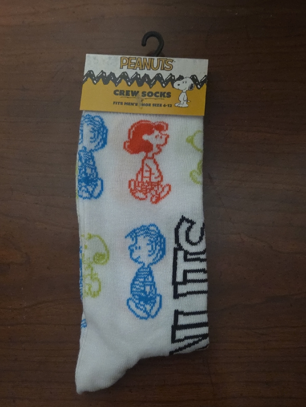 Peanuts Crew Socks with Multicolor Character Prints